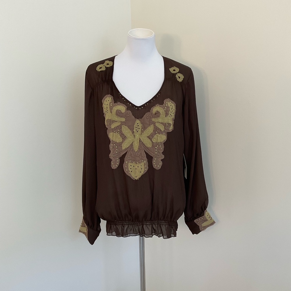 NWT Kaelyn-Max Chic Brown Blouse